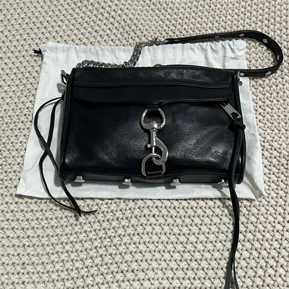 Rebecca Minkoff Handbags - Rebecca Minkoff Black Leather Crossbody Bag